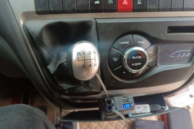 Used Iveco Power Daily  Gear Lever