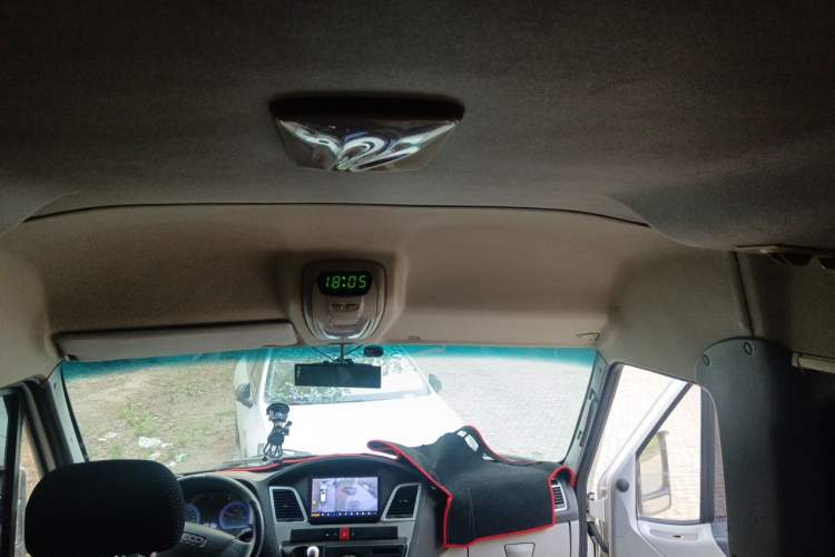 Used Iveco Power Daily  Headliner