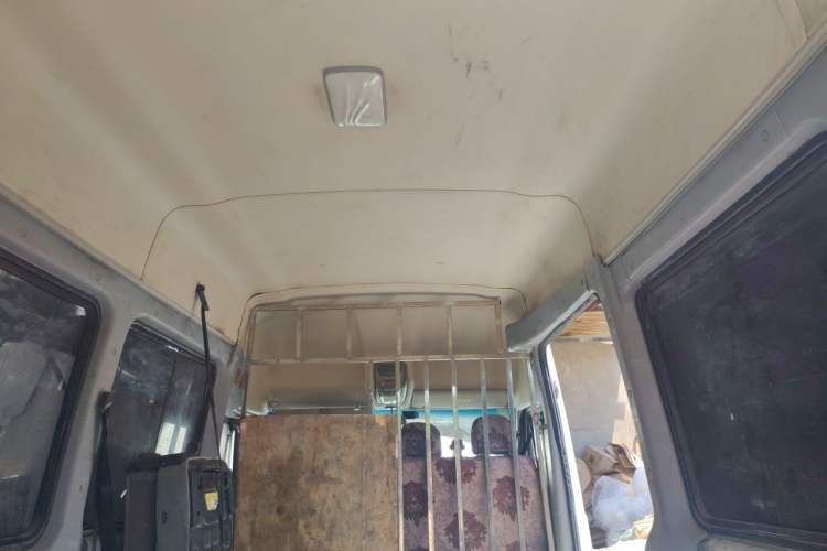 Used Iveco Power Daily 2017 3.0T Prestige A37 High-Roof 6-7 Seater F1CE34818 Headliner