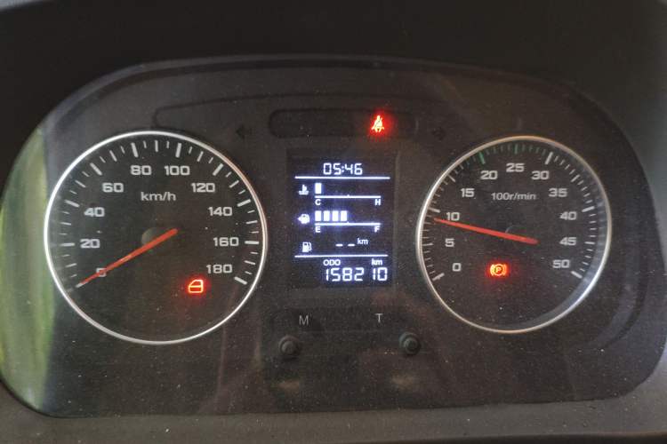 Used Iveco Power Daily 2017 2.5T Classic A32 Mid-Roof 6-7 Seater Bus 47Z5 Instrument Cluster