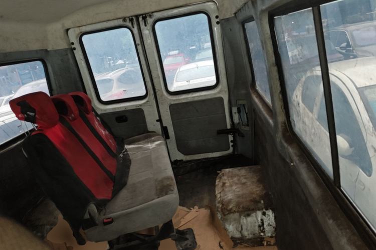 Used Iveco Power Daily  Left Rear Seat