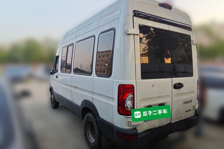 Used Iveco Power Daily 2017 2.5T Deluxe A37 High-Roof 6-7 Seater Bus 47Z5 Rear Left 45 Deg