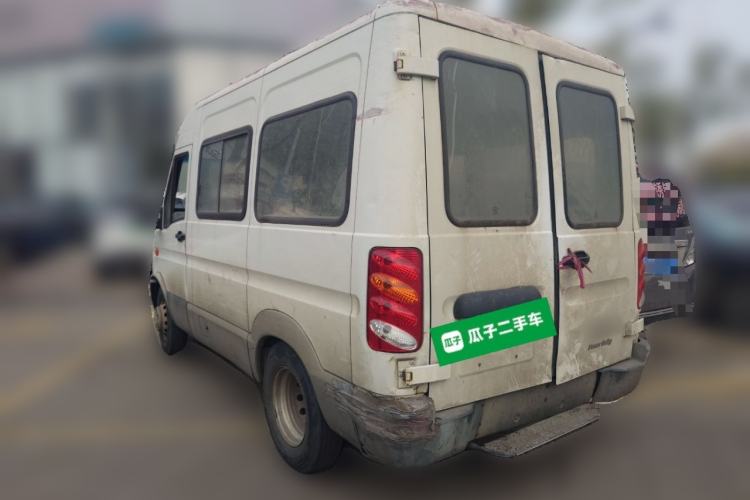 Used Iveco Power Daily 2017 2.5T Classic A32 Mid-Roof 6-7 Seater Bus 47Z5 Rear Left 45 Deg
