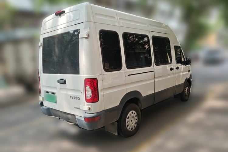 Used Iveco Power Daily 2017 2.5T Classic A37 High-Roof 7-Seater Passenger Van 47Z5 Rear Right 45 Deg