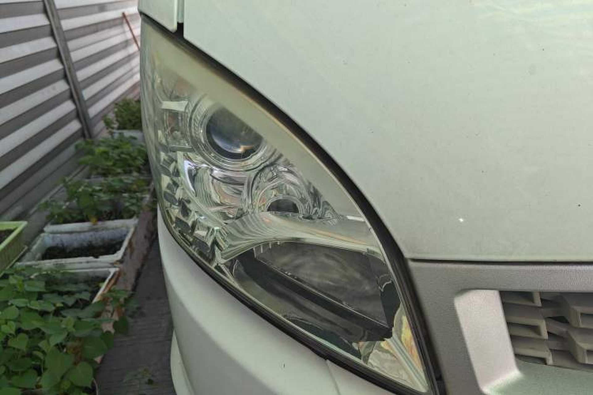 Used Iveco Power Daily 2017 3.0T Deluxe A32 Mid-Roof 6-7 Seater F1CE34818 Right Front Headlight