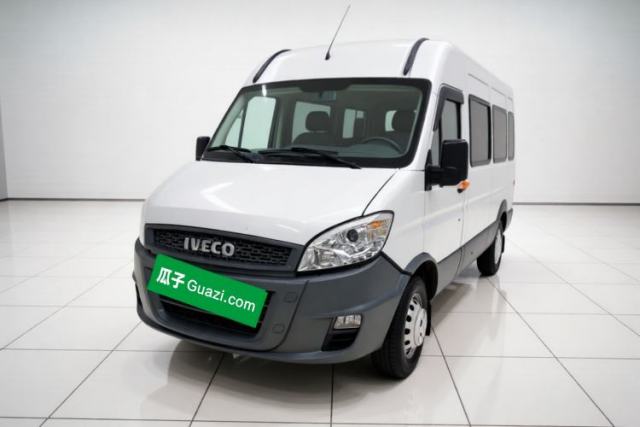 Used Iveco Power Daily 2017 2.5T Deluxe A37 Mid-Roof 6-7 Seater Bus 47Z5