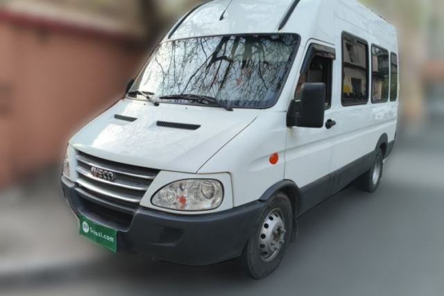 Used Iveco Power Daily 2017 2.5T Deluxe A37 High-Roof 6-7 Seater Bus 47Z5