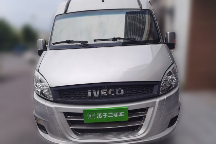 Used Iveco Power Daily  Front