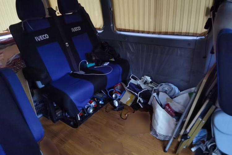 Used Iveco Power Daily  Left Rear Seat