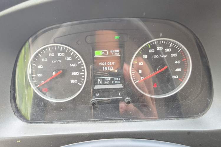 Used Iveco Power Daily 2018 EL46 Less-Than-Truckload Logistics Vehicle 78 kWh 4 Doors Instrument Cluster