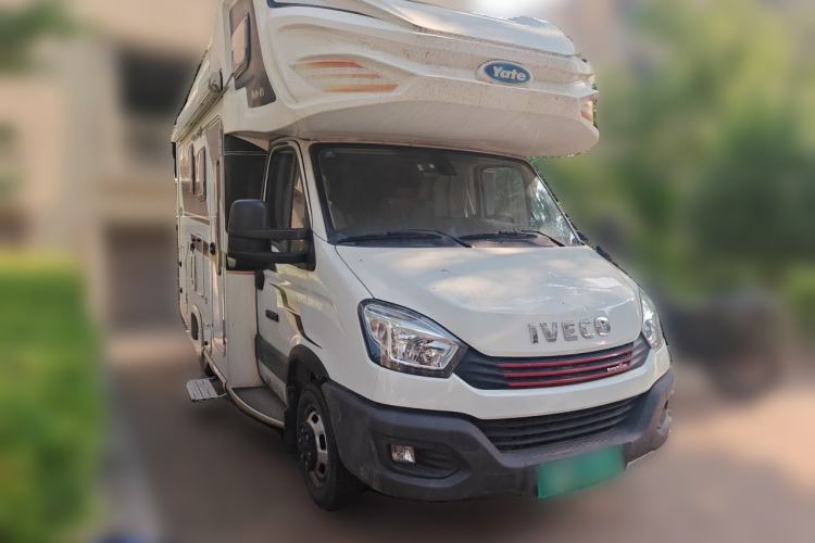 Used Iveco Power Daily  Front