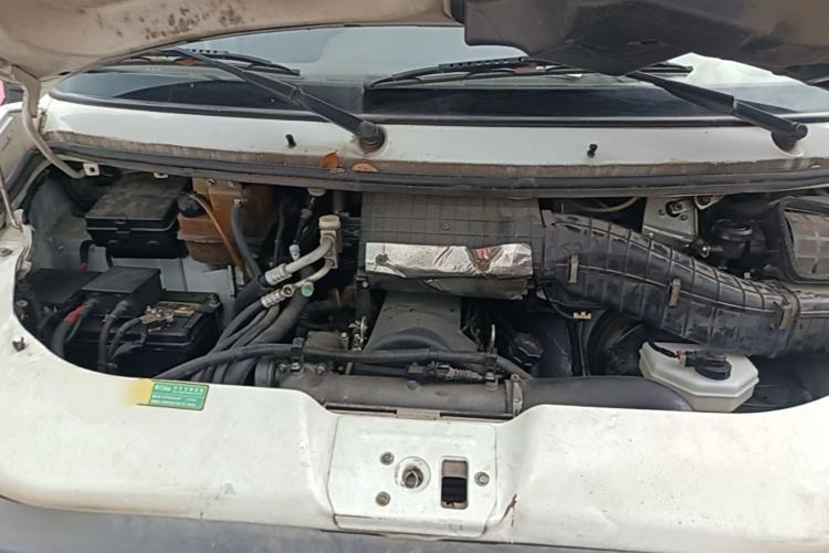 Used Iveco Power Daily  Engine Bay
