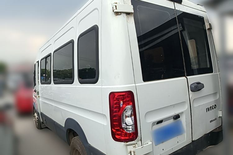 Used Iveco Power Daily  Rear Left 45 Deg