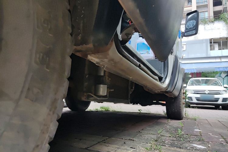 Used Iveco Turin 2009 2.5T-A32 Base Version Chassis Rear Right