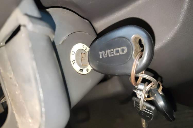 Used Iveco Turin 2009 2.5T-A32 Base Version Vehicle Key