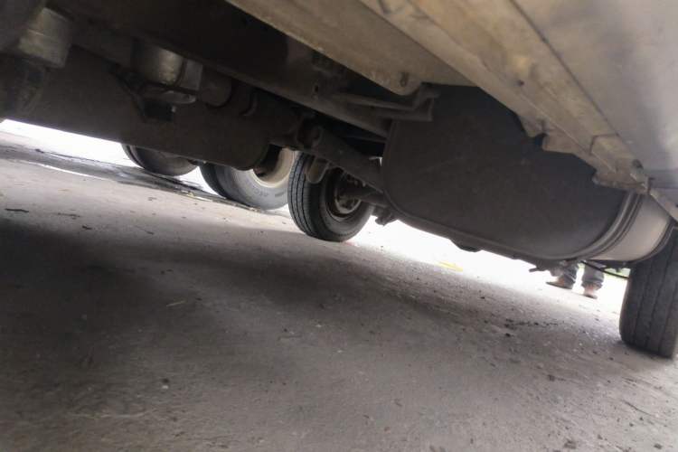 Used Iveco Turin 2009 2.8T-V36 Base Version Chassis Front Left