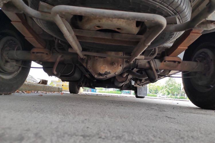 Used Iveco Turin 2009 2.8T-V42 Base Version Chassis Rear