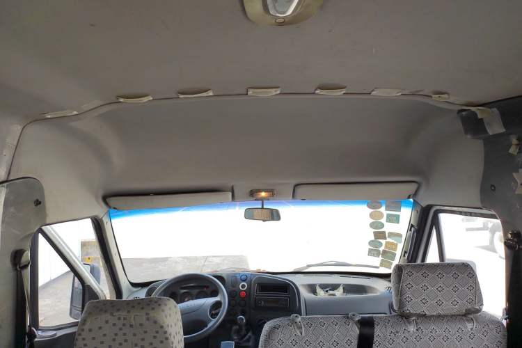 Used Iveco Turin 2009 2.8T-V42 Base Version Headliner