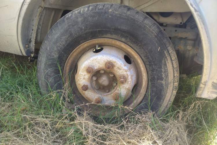 Used Iveco Turin 2009 2.5T-A32 Base Version Right Front Wheel Hub