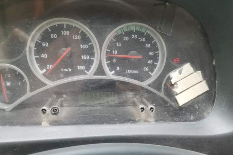 Used Iveco Turin  Instrument Cluster