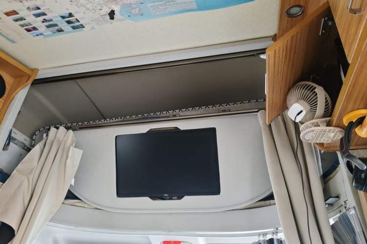 Used Iveco Turin  Headliner