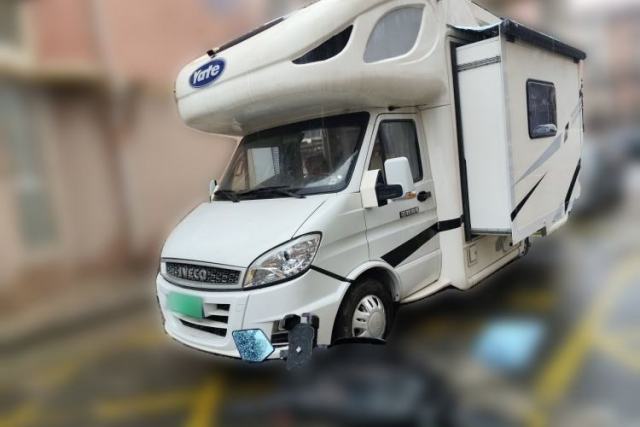 Used Iveco Turin YAT Heavy Industry, 3.0 diesel, six seats, dual‑expansion motorhome