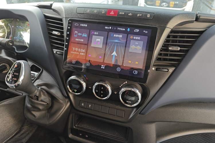 Used Iveco Turin  Audio And AC Panel