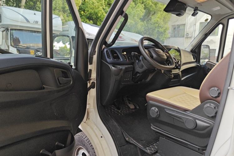 Used Iveco Turin  Driver Seat