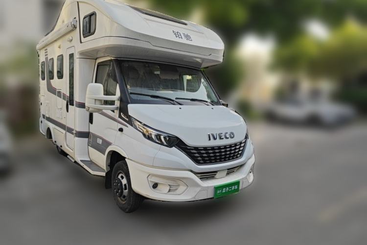Used Iveco Turin  Front Right 45 Deg