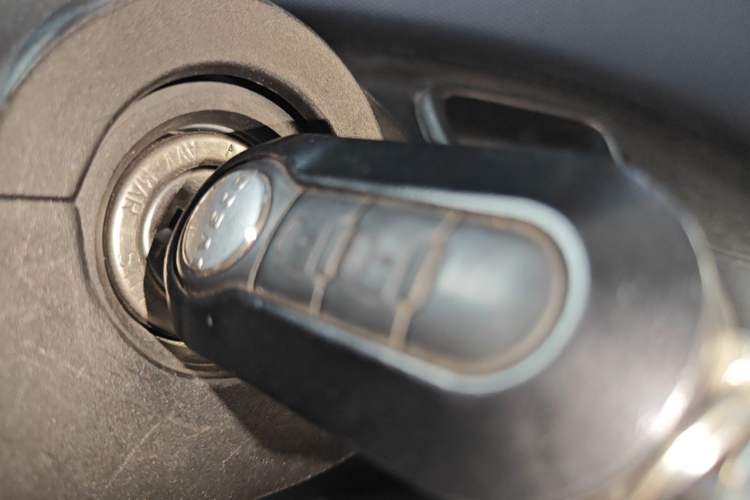 Used Iveco Turin  Vehicle Key