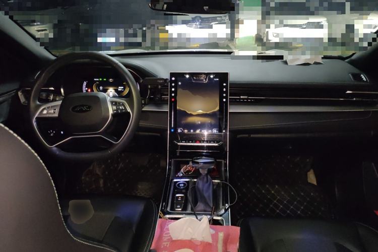Used JAC A5 PLUS 2023 1.5T Automatic Luxury Model Center Console