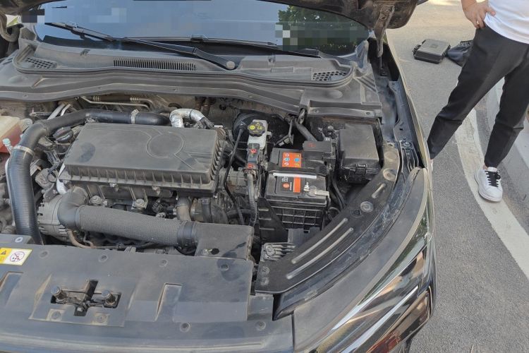 Used JAC A5 PLUS 2023 1.5T Automatic Luxury Model Engine Bay Left