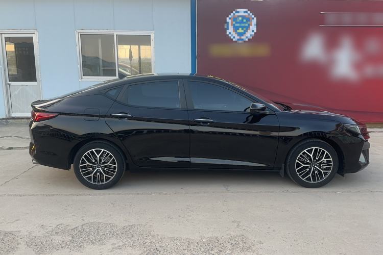 Used JAC A5 PLUS 2023 1.5T Automatic Luxury Model Exterior 3