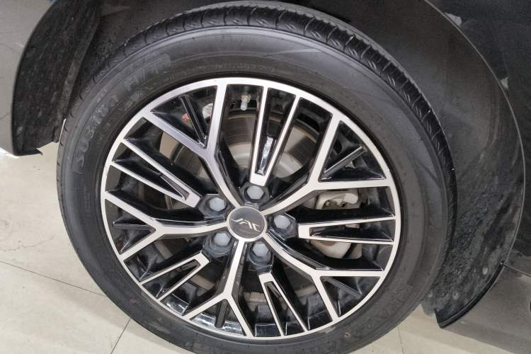 Used JAC A5 PLUS 2023 1.5T Automatic Luxury Model Exterior 8