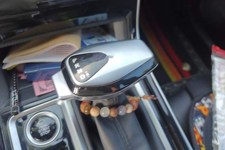 Used JAC A5 PLUS 2023 1.5T Automatic Luxury Model Gear Lever
