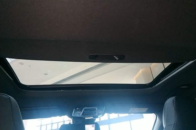 Used JAC A5 PLUS 2023 1.5T Automatic Prestige Model Headliner