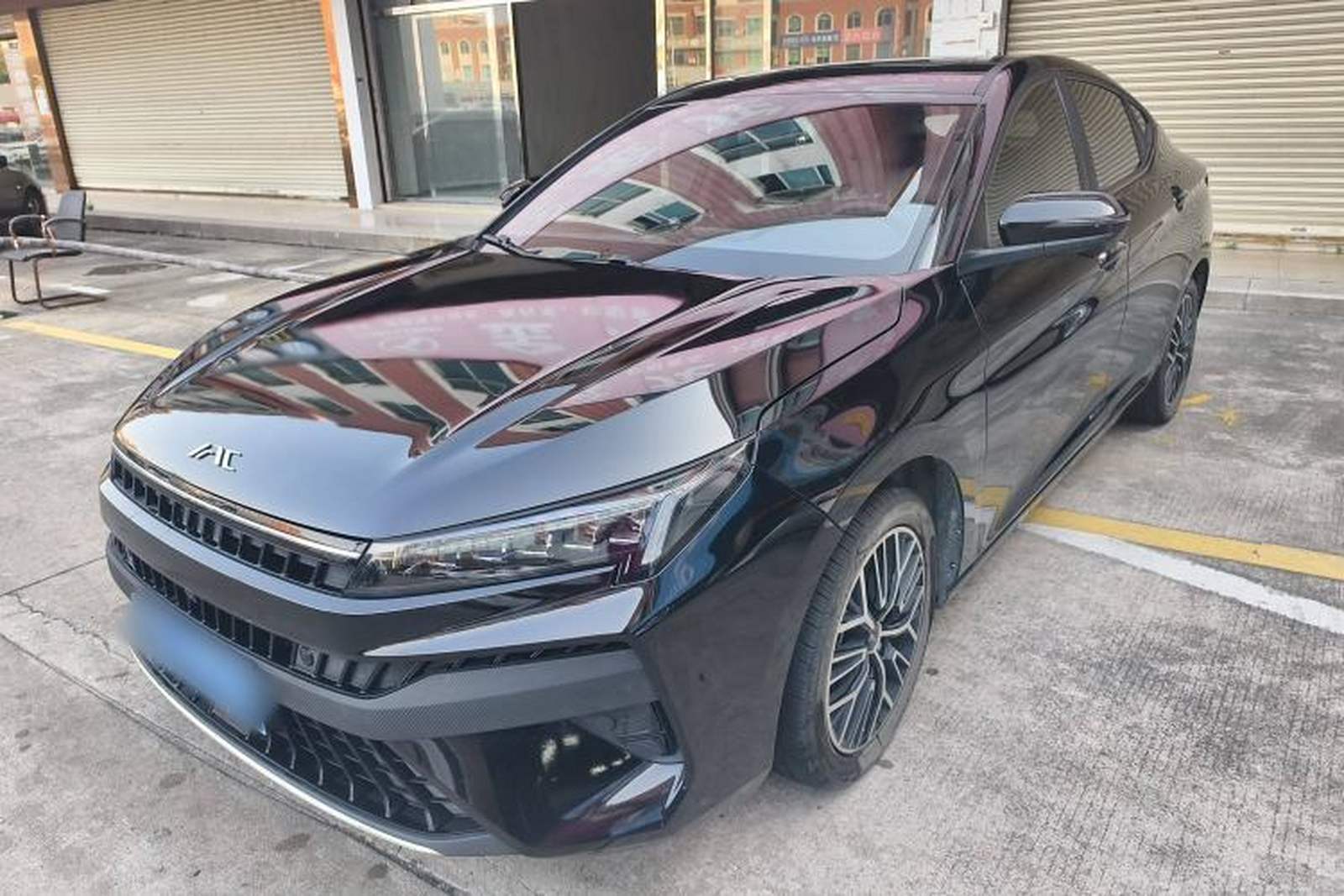 Фото JAC с площадки
