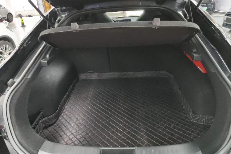 Used JAC A5 PLUS 2023 1.5T Automatic Luxury Model Trunk