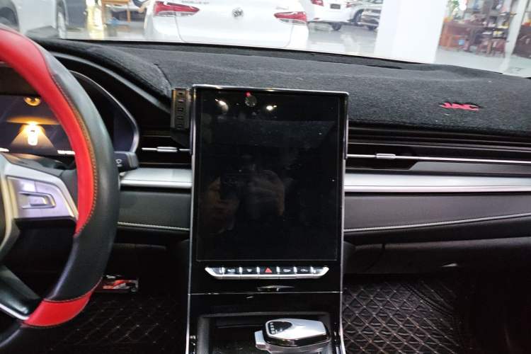 Used JAC A5 PLUS 2023 1.5T Automatic Prestige Model Audio And AC Panel