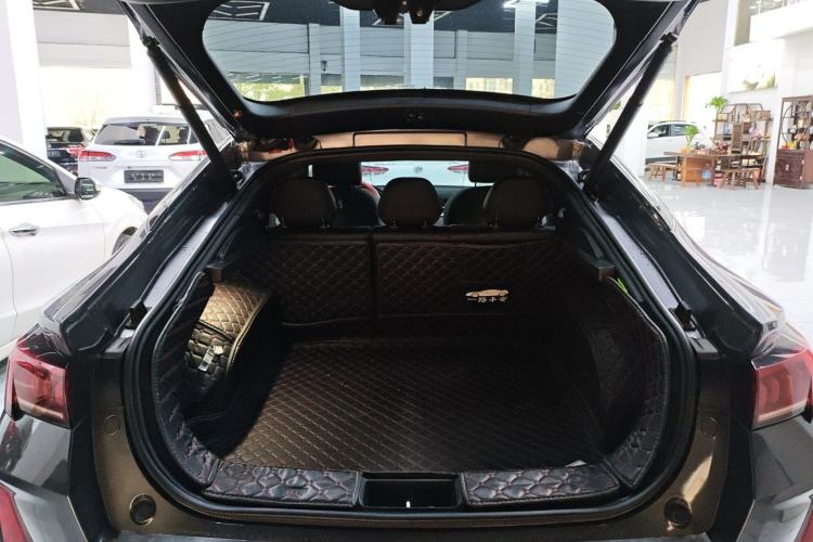 Used JAC A5 PLUS 2023 1.5T Automatic Prestige Model Trunk