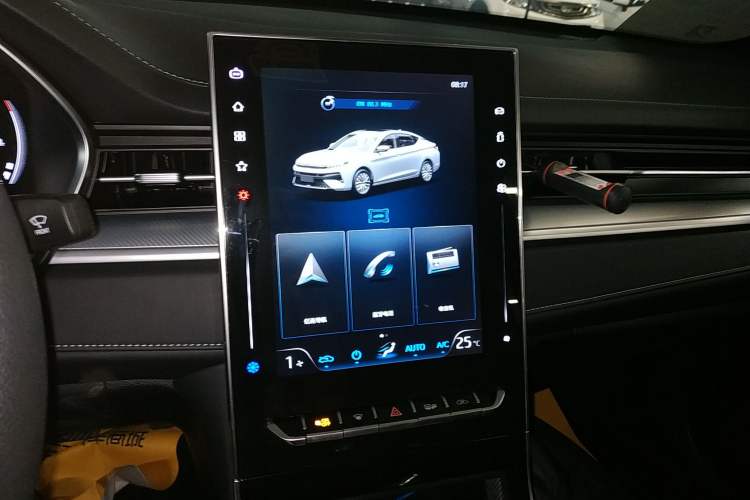 Used JAC A5 PLUS 2023 1.5T Automatic Luxury Model Audio And AC Panel
