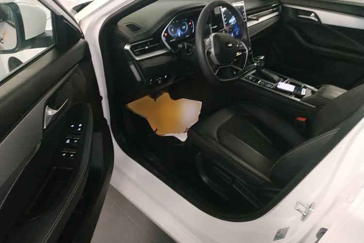 Used JAC A5 PLUS 2023 1.5T Automatic Luxury Model Driver Seat
