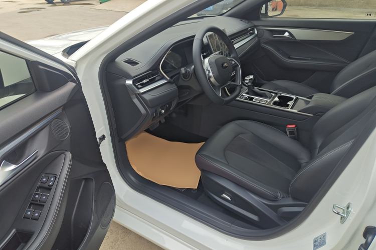 Used JAC A5 PLUS 2023 1.5T Automatic Prestige Model Driver Seat