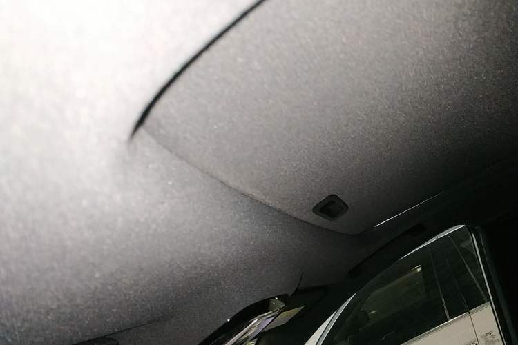Used JAC A5 PLUS 2023 1.5T Automatic Luxury Model Headliner