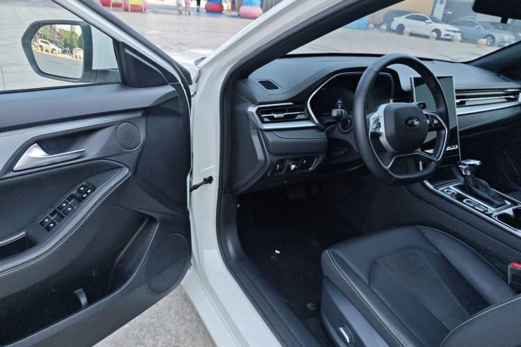 Used JAC A5 PLUS 2023 1.5T Automatic Prestige Model Interior 1