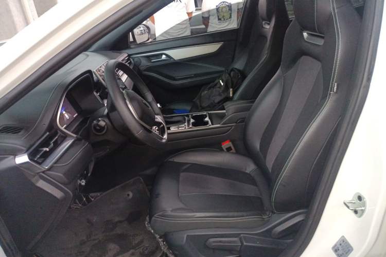 Used JAC A5 PLUS 2023 1.5T Automatic Luxury Model Left Front Seat