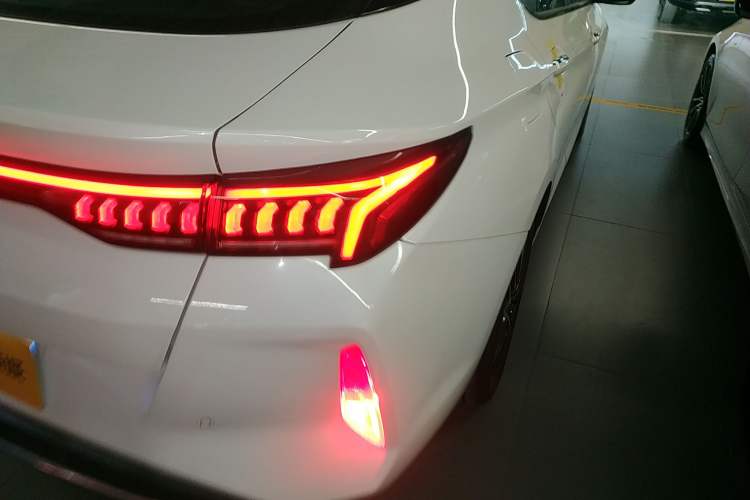 Used JAC A5 PLUS 2023 1.5T Automatic Luxury Model Right Rear Taillight