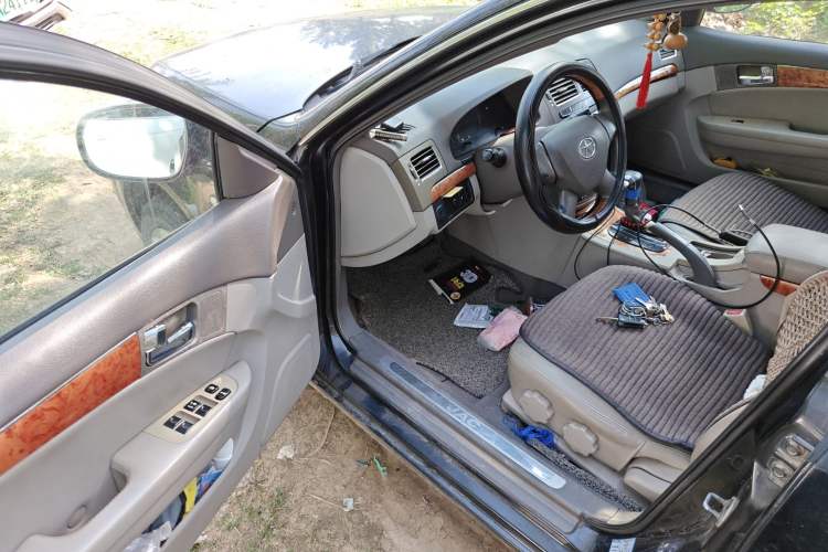 Used JAC Group Binyue 2012 2.0L Automatic Luxury Version Driver Seat