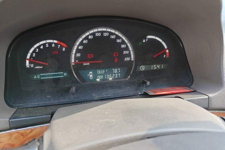 Used JAC Group Binyue 2012 2.0L Automatic Luxury Version Odometer Close Up