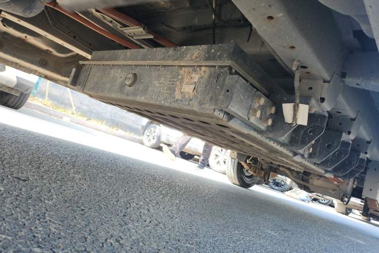 Used JAC Group Blue Cat 2023 M1 Zhongxinhang 38.64kWh Elite Edition Chassis Front Left